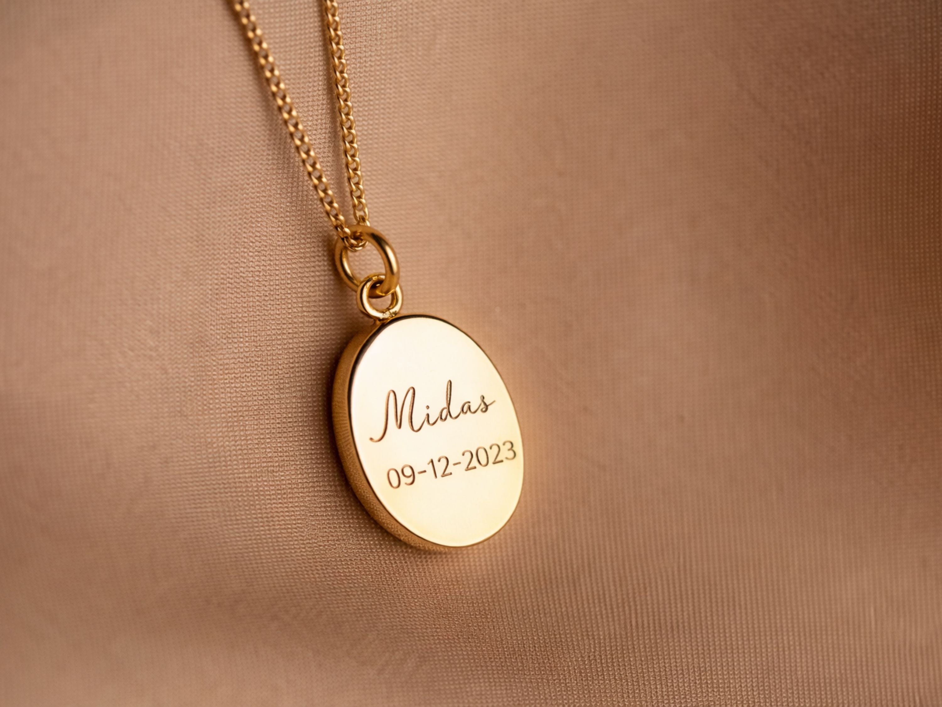 Oval Breastmilk Necklace